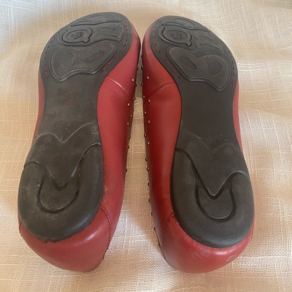 Born Karole Red Leather Studded Casual Slip-On Ballet Flats Women's Size EU 38 - Picture 5 of 8